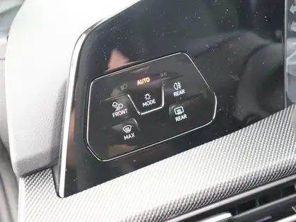 VOLKSWAGEN GOLF 1.5 eTSI EVO2 150 DSG7 R-Line Limited