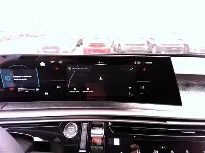 PEUGEOT 3008 GT Plug-in Hybrid 195 e-DCS7 