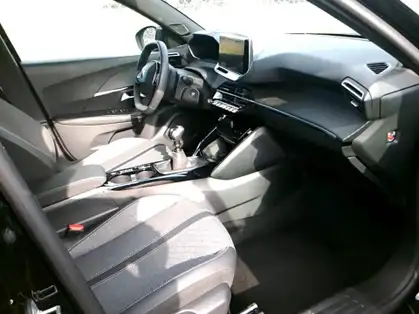 PEUGEOT 2008 ALLURE 1.2 PURETECH 100 CV BVM6