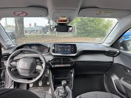 PEUGEOT 208 208 STYLE 1.2 PURETECH 100 CV BVM6
