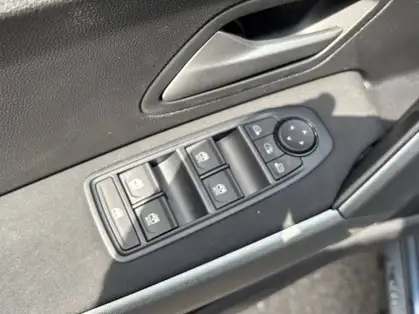 DACIA BIGSTER HYBRID JOURNEY HYBRID 155 CV 