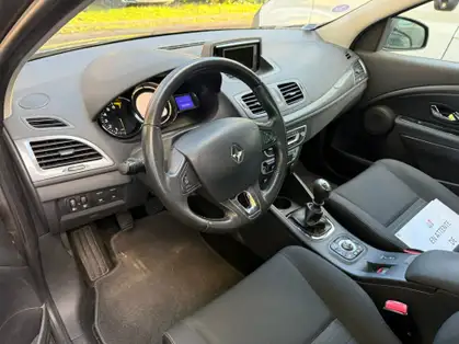 RENAULT MEGANE III BERLINE TCE 115 Energy eco2 Limited