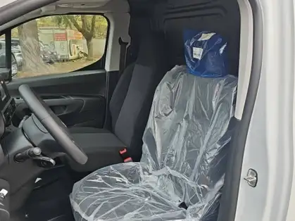 CITROEN BERLINGO VAN ELECTRIQUE TAILLE M 800 KGS 100 KW 136 CV (50 KWH)