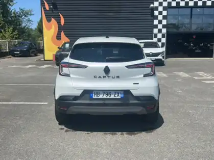 RENAULT CAPTUR ESPRIT ALPINE E-Tech full hybrid 145 CV 