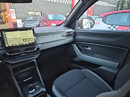DACIA DUSTER EXTREME Hybrid 140 CV 