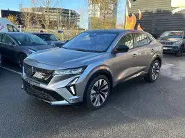 RENAULT TECHNO E-Tech full hybrid 200 CV 