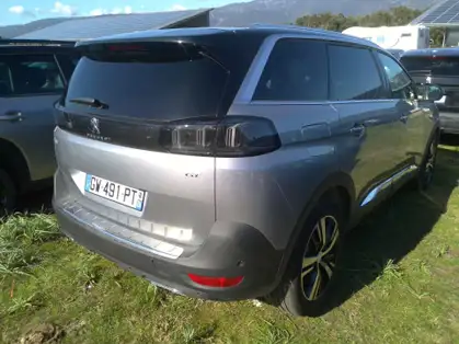 PEUGEOT 5008 GT 1.2 HYBRID 136 CV E-DCS6