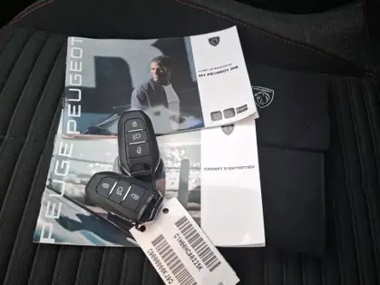 PEUGEOT 208 BUSINESS R ELECTRIQUE  ACTIVE BUSINESS R 50 KWH 136