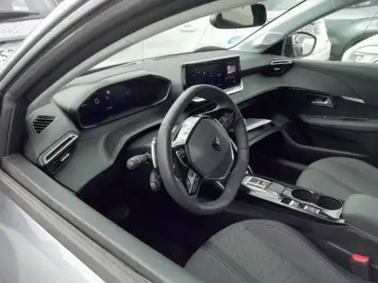 PEUGEOT 208 ALLURE HYBRID 100 CV E-DCS6