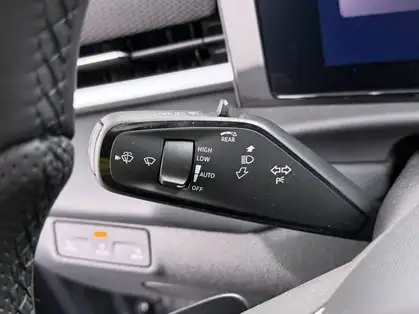 VOLKSWAGEN T-ROC 1.5 eTSI Hybrid 150 ch DSG7 R-Line
