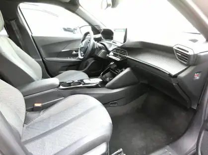 PEUGEOT 2008 ALLURE Hybrid 145 CV e-DCS6 