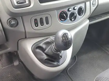 OPEL VIVARO FOURGON FGN F2700 C1 2.5 CDTI 145 PACK CLIM 6places