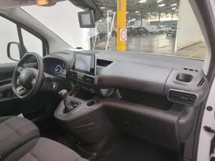 CITROEN BERLINGO VAN DRIVE TAILLE M 650 KGS BLUEHDI 100 CV BVM6 