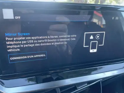 PEUGEOT 2008 GT HYBRID 136 CV E-DCS6