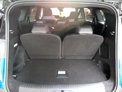 PEUGEOT 5008 GT Hybrid 145 CV e-DCS6 