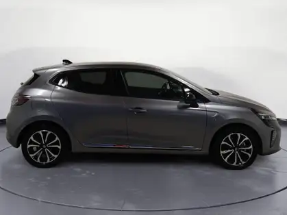 RENAULT CLIO V TECHNO E-Tech full hybrid 145 CV GSR2 