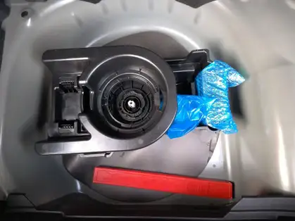 PEUGEOT 208 ALLURE HYBRID 100 CV E-DCS6