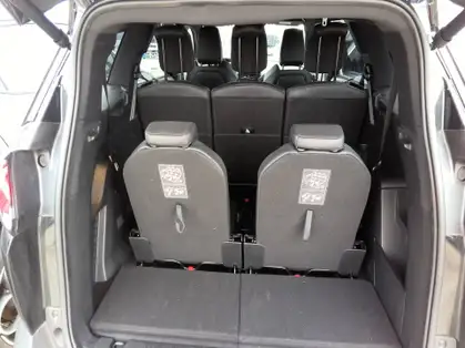 PEUGEOT 5008 GT 1.2 HYBRID 136 CV E-DCS6