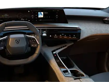 PEUGEOT 5008 Hybrid 145 e-DCS6 Allure - 5P / Pack Panoramic Navigation