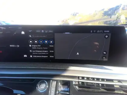 PEUGEOT 5008 GT Hybrid 145 CV e-DCS6 
