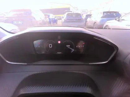PEUGEOT 208 ALLURE ESS 100 CV BVM6