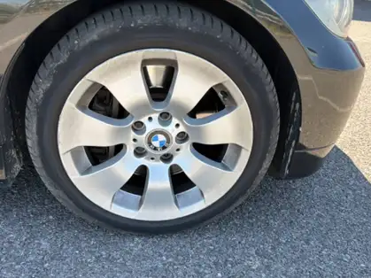 BMW SERIE 3 E90 330i 272ch Luxe A