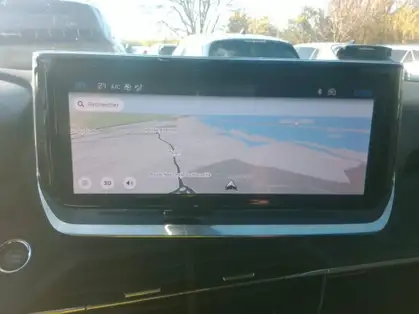 PEUGEOT 2008 ALLURE HYBRID 136 CV e-DCS6