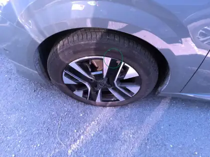 PEUGEOT 208 ALLURE HYBRID 100 CV E-DCS6