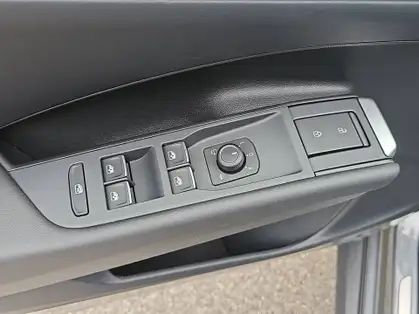 VOLKSWAGEN T-ROC 1.5 eTSI Hybrid 150 ch DSG7 R-Line