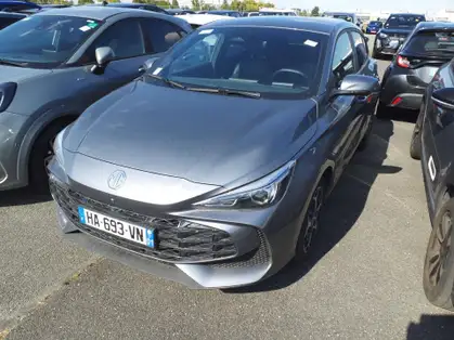 MG MG3 LUXURY 1.5 L Hybrid+ 195 CV 