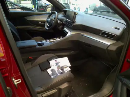 PEUGEOT 3008 GT HYBRID 225 CV E-EAT8