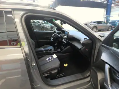 PEUGEOT 2008 ALLURE PURETECH 100 CV BVM6