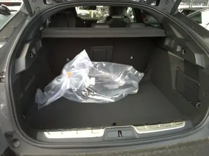 PEUGEOT 408 GT HYBRID 136 CV e-DCS6