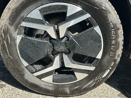 PEUGEOT 2008 GT Hybrid 145 CV e-DCS6 