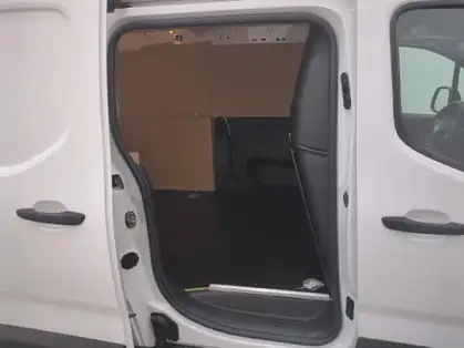 CITROEN BERLINGO VAN DRIVE TAILLE M 650 KGS BLUEHDI 100 CV BVM6 
