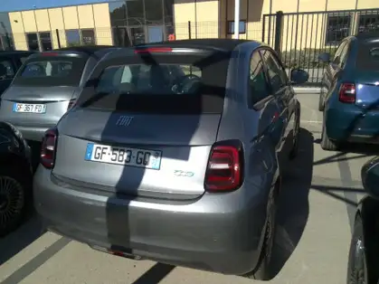 FIAT 500E CABRIOLET MY22 SERIE 1 STEP 1 500e SERIE 1 STEP 1 500C e 118 ch Icone '2021'