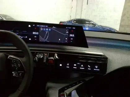 PEUGEOT 5008 GT Hybrid 145 CV e-DCS6 