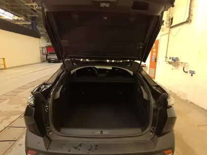 PEUGEOT 408 ALLURE Hybrid 136 e-DCS6