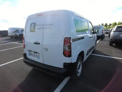 OPEL COMBO CARGO TAILLE M 950 KG BLUEHDI 100 CV BVM6