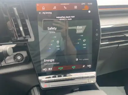 RENAULT AUSTRAL TECHNO E-Tech full hybrid 200 CV 