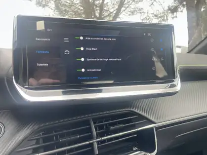 PEUGEOT 208 GT HYBRID 100 CV E-DCS6 