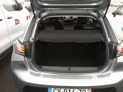 PEUGEOT 208 ALLURE HYBRID 100 CV E-DCS6