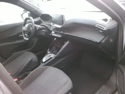 PEUGEOT 2008 STYLE Hybrid 145 e-DCS6