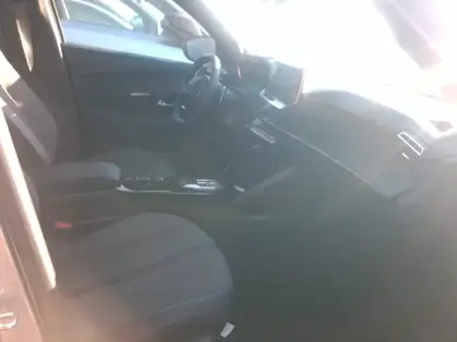 PEUGEOT 2008 ALLURE Hybrid 145 CV e-DCS6 