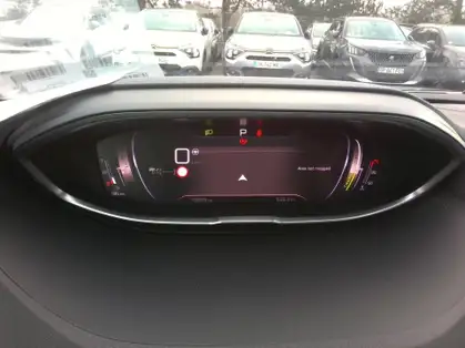 PEUGEOT 3008 GT HYBRID 136 CV E-DCS6