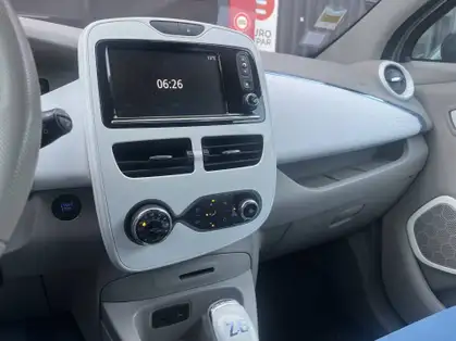 RENAULT ZOE ZOE LIFE