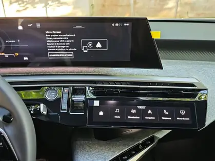 PEUGEOT 5008 ALLURE Hybrid 145 CV e-DCS6 