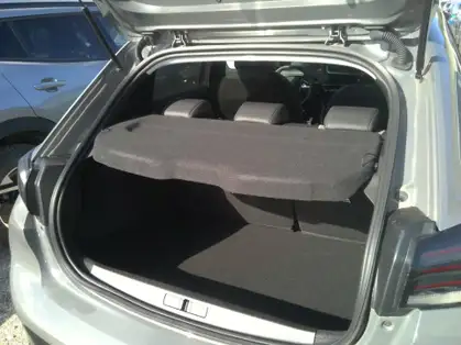 PEUGEOT 208 ALLURE HYBRID 100 CV E-DCS6