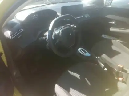 PEUGEOT 208 Hybrid 110 ch e-DCS6 Style