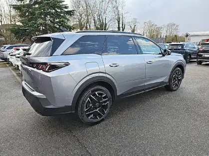 PEUGEOT 5008 ALLURE HYBRID 136 e-DCS6 